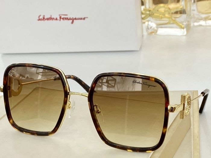 Salvatore Ferragamo Sunglasses Top Quality SFS00020